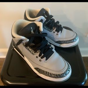 Jordan 3 Retro ‘Wolf-Grey’ 7.5 W